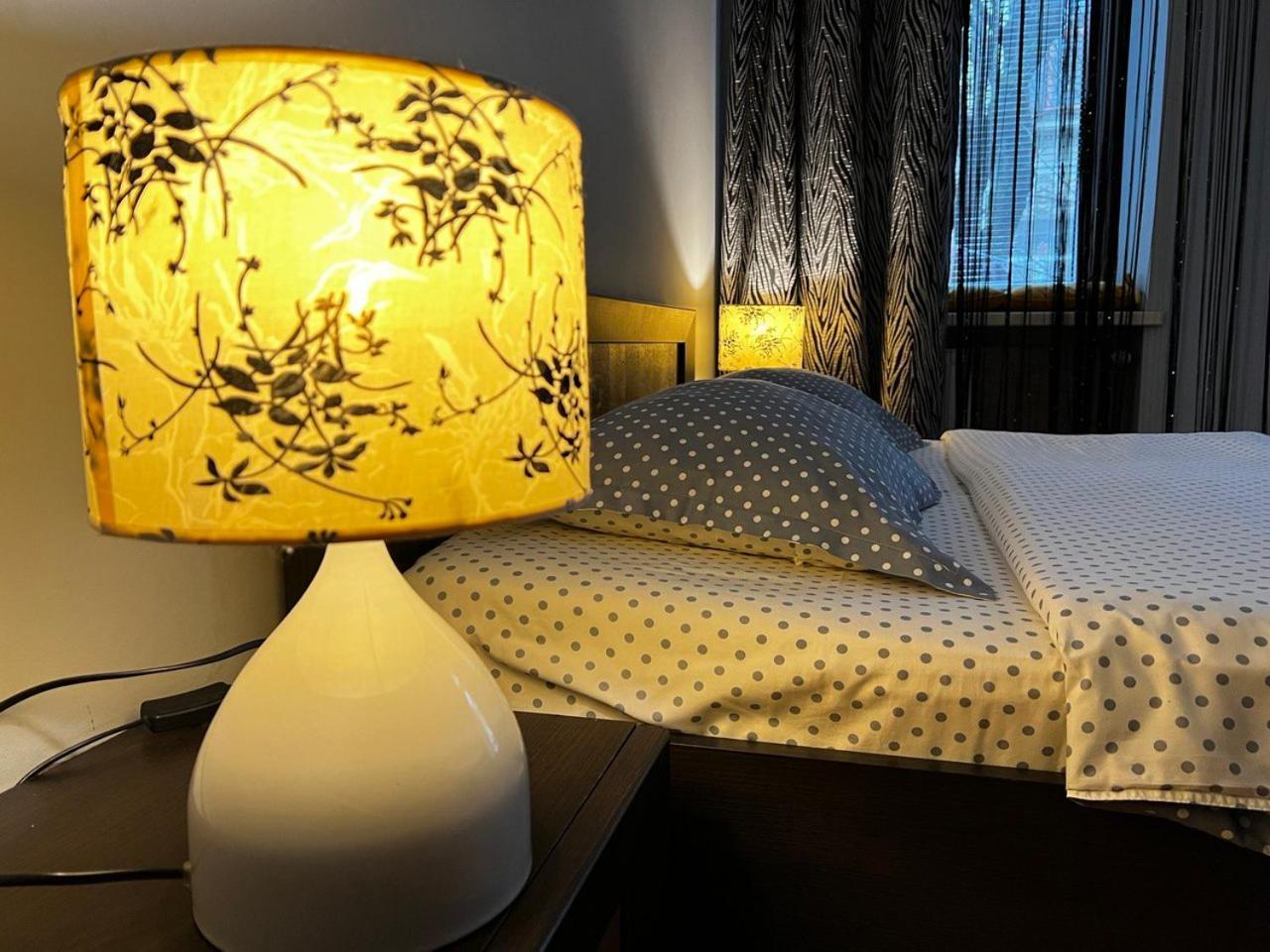 Apartments On Skoryka Str Lviv Ngoại thất bức ảnh