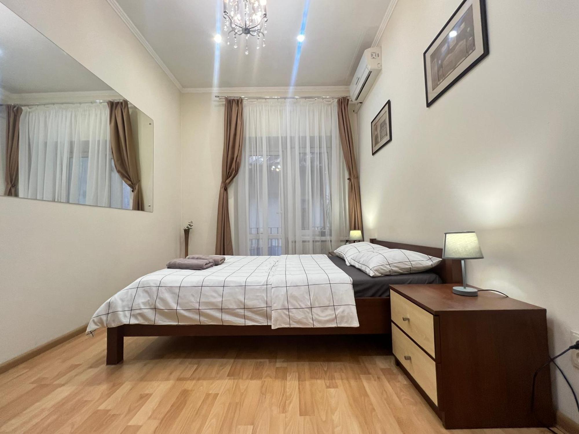 Apartments On Skoryka Str Lviv Ngoại thất bức ảnh